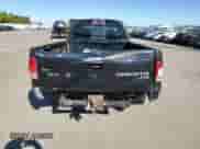 2003 Dodge Dakota SLT z VIN 1D7HL42X33S284170, wystawiony jako Copart lot #76657204 z przebiegiem 146 790 mil mil oraz Szkoda całkowita • Salvage title. Historia ofert i sprzedaży dostępna na DreamBid. Obrazek 6.