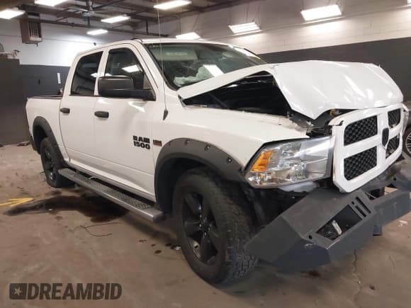 ✅ 2014 Ram 1500 Express • VIN: 1C6RR7KT8ES411730 • Lot: 42532217. Listed on IAAI with 173,386 mi. Free auction sales archive from the USA and detailed vehicle history report at DreamBid. Image 1.