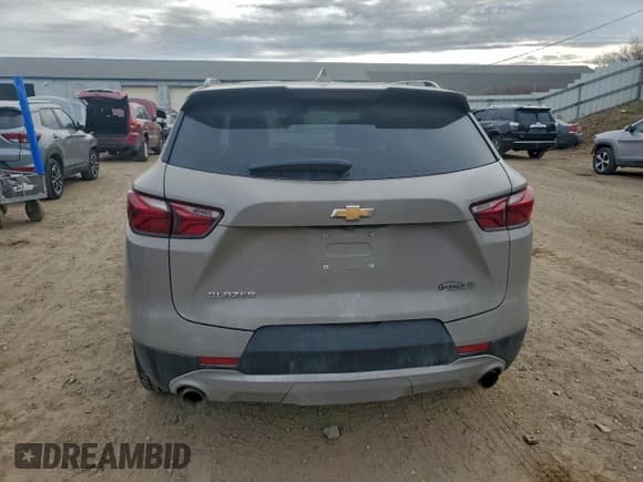 ✅ 2021 Chevrolet Blazer LT • VIN: 3GNKBCRS6MS552343 • Lot: 93319185. Listed on Copart with 38,100 mi. Free auction sales archive from the USA and detailed vehicle history report at DreamBid. Image 6.