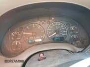 ✅ 2002 Chevrolet S-10 LS • VIN: 1GCDT19WX28158890 • Лот: 45664955. Опубликован ранее на Copart с пробегом 133 634 миль. Бесплатный доступ к архиву аукционных продаж из США и подробный отчёт об истории автомобиля на DreamBid. Изображение 9.