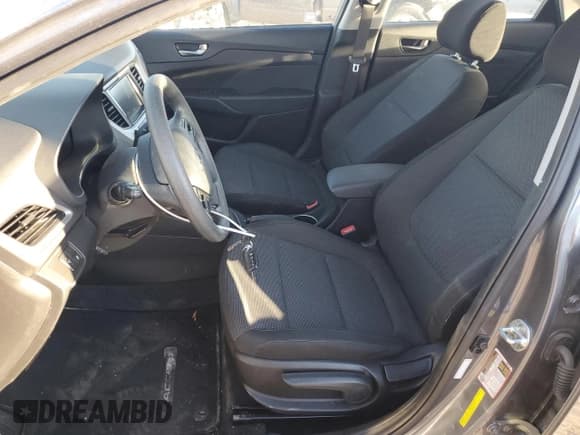 ✅ 2019 Hyundai Accent SE • VIN: 3KPC24A31KE074366 • Лот: 74611564. Опубликован ранее на Copart с пробегом 25 008 миль. Бесплатный доступ к архиву аукционных продаж из США и подробный отчёт об истории автомобиля на DreamBid. Изображение 7.