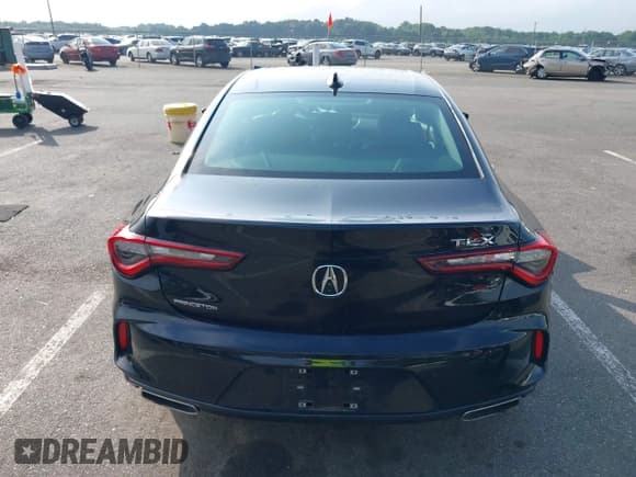 ✅ 2021 Acura TLX Technology • VIN: 19UUB5F4XMA014296 • Lot: 42688273. Listed on IAAI with Not provided. Free auction sales archive from the USA and detailed vehicle history report at DreamBid. Image 16.