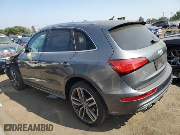 ✅ 2016 Audi SQ5 Premium Plus • VIN: WA1CCAFP7GA014524 • Лот: 68637913. Опубликован ранее на Copart с пробегом 73 177 миль. Бесплатный доступ к архиву аукционных продаж из США и подробный отчёт об истории автомобиля на DreamBid. Изображение 2.