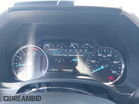 ✅ 2018 Ford F-250 XL • VIN: 1FT7W2BT7JEC42093 • Lot: 42272840. Wystawiony na IAAI z przebiegiem 111 220 mil. Bezpłatny archiwum sprzedaży aukcyjnych z USA i szczegółowy raport historii pojazdu na DreamBid. Zdjęcie 7.