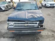 ✅ 1992 Chevrolet S-10 • VIN: 1GCCS14Z5N8130452 • Lot: 89692115. Wystawiony na Copart z przebiegiem 163 461 mil. Bezpłatny archiwum sprzedaży aukcyjnych z USA i szczegółowy raport historii pojazdu na DreamBid. Zdjęcie 5.