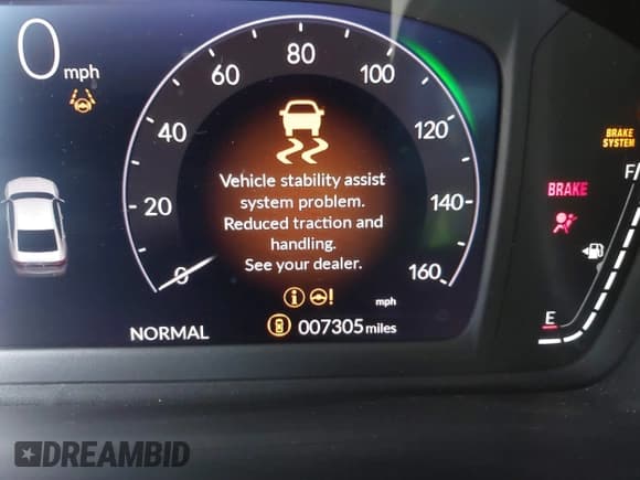 ✅ 2024 Honda Accord Touring • VIN: 1HGCY2F84RA067787 • Lot: 43327773. Wystawiony na IAAI z przebiegiem 7 305 mil. Bezpłatny archiwum sprzedaży aukcyjnych z USA i szczegółowy raport historii pojazdu na DreamBid. Zdjęcie 15.