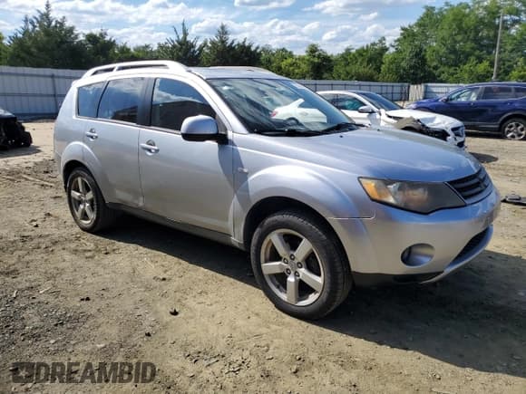 ✅ 2007 Mitsubishi Outlander XLS • VIN: JA4MS41X87Z009687 • Lot: 70343865. Wystawiony na Copart z przebiegiem 180 941 mil. Bezpłatny archiwum sprzedaży aukcyjnych z USA i szczegółowy raport historii pojazdu na DreamBid. Zdjęcie 4.