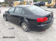 ✅ 2012 Volkswagen Jetta S • VIN: 3VW2K7AJ0CM404725 • Lot: 43188218. Listed on IAAI with 183,276 mi. Free auction sales archive from the USA and detailed vehicle history report at DreamBid. Image 3.