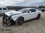 ✅ 2017 Dodge Challenger SXT • VIN: 2C3CDZAG1HH613189 • Lot: 71835732. Wystawiony na Copart z przebiegiem 60 957 mil. Bezpłatny archiwum sprzedaży aukcyjnych z USA i szczegółowy raport historii pojazdu na DreamBid. Zdjęcie 1.