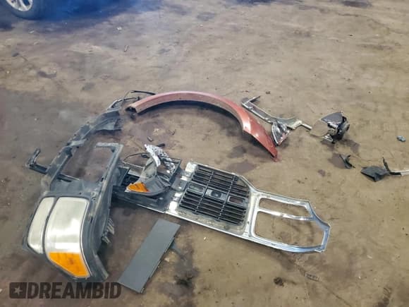 ✅ 2007 Dodge Nitro SLT • VIN: 1D8GU58K37W557144 • Lot: 90971195. Wystawiony na Copart z przebiegiem 242 538 mil. Bezpłatny archiwum sprzedaży aukcyjnych z USA i szczegółowy raport historii pojazdu na DreamBid. Zdjęcie 13.