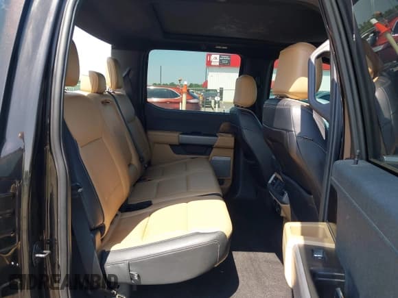 ✅ 2021 Ford F-150 XL • VIN: 1FTFW1E52MFC60891 • Lot: 42449525. Listed on IAAI with 85,325 mi. Free auction sales archive from the USA and detailed vehicle history report at DreamBid. Image 8.