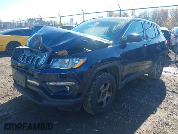 ✅ 2018 Jeep Compass Latitude • VIN: 3C4NJDBB8JT281803 • Lot: 43534542. Wystawiony na IAAI z przebiegiem 114 046 mil. Bezpłatny archiwum sprzedaży aukcyjnych z USA i szczegółowy raport historii pojazdu na DreamBid. Zdjęcie 2.