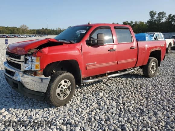 ✅ 2013 Chevrolet Silverado 2500HD LT • VIN: 1GC1KXCG8DF145273 • Lot: 72064045. Listed on Copart with 268,387 mi. Free auction sales archive from the USA and detailed vehicle history report at DreamBid. Image 1.