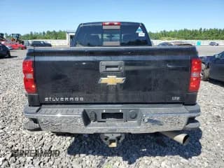 ✅ 2015 Chevrolet Silverado 2500HD LTZ • VIN: 1GC1KWE83FF179043 • Lot: 69396874. Wystawiony na Copart z przebiegiem Nie podano. Bezpłatny archiwum sprzedaży aukcyjnych z USA i szczegółowy raport historii pojazdu na DreamBid. Zdjęcie 6.