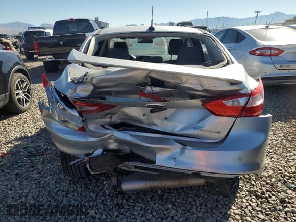 ✅ 2012 Ford Focus Titanium • VIN: 1FAHP3J29CL174755 • Lot: 81505515. Wystawiony na Copart z przebiegiem 145 293 mil. Bezpłatny archiwum sprzedaży aukcyjnych z USA i szczegółowy raport historii pojazdu na DreamBid. Zdjęcie 6.