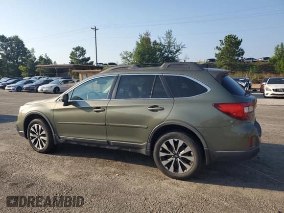 ✅ 2016 Subaru Outback Limited • VIN: 4S4BSENCXG3305769 • Lot: 61954825. Listed on Copart with 170,953 mi. Free auction sales archive from the USA and detailed vehicle history report at DreamBid. Image 2.