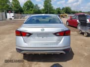 ✅ 2019 Nissan Altima SR • VIN: 1N4BL4CW3KC144477 • Lot: 42941982. Listed on IAAI with 53,958 mi. Free auction sales archive from the USA and detailed vehicle history report at DreamBid. Image 16.