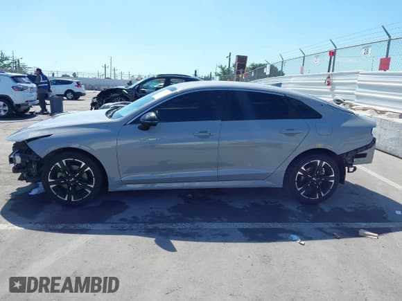 ✅ 2021 Kia K5 GT-Line • VIN: 5XXG64J24MG013987 • Лот: 43359241. Опубликован ранее на IAAI с пробегом 79 138 миль. Бесплатный доступ к архиву аукционных продаж из США и подробный отчёт об истории автомобиля на DreamBid. Изображение 15.