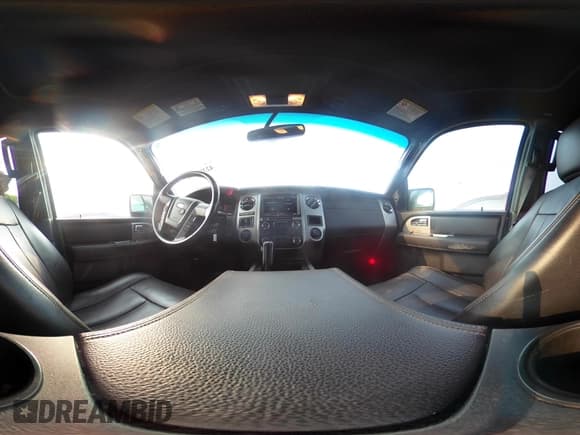 ✅ 2015 Ford Expedition Max XLT • VIN: 1FMJK1JT0FEF04830 • Lot: 42384888. Listed on IAAI with 122,412 mi. Free auction sales archive from the USA and detailed vehicle history report at DreamBid. Image 18.