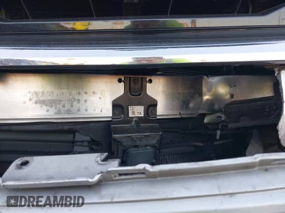 2022 Nissan Pathfinder SL с VIN 5N1DR3CB6NC270227, выставлен на аукционе IAAI как лот 43322854 с пробегом 46 196 миль миль и . История ставок и продаж доступна на DreamBid. Изображение 18.