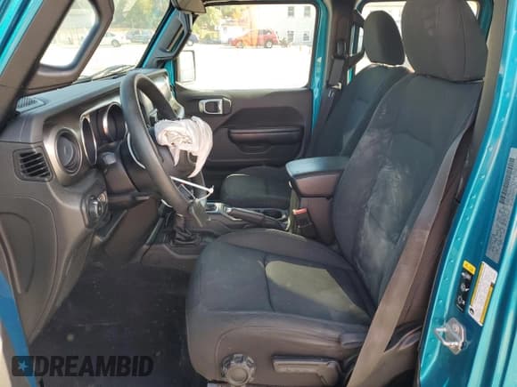 ✅ 2020 Jeep Wrangler Unlimited Sport • VIN: 1C4HJXDN6LW260127 • Lot: 85310205. Wystawiony na Copart z przebiegiem 81 553 mil. Bezpłatny archiwum sprzedaży aukcyjnych z USA i szczegółowy raport historii pojazdu na DreamBid. Zdjęcie 7.