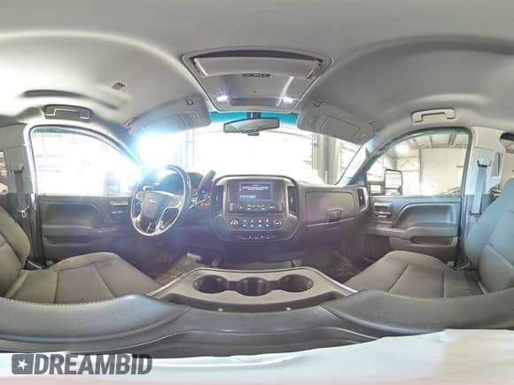 2015 Chevrolet Silverado 2500HD LT z VIN 1GC1KVEG2FF576552, wystawiony jako Copart lot #84027335 z przebiegiem 203 662 mil mil oraz Szkoda całkowita • Salvage title. Historia ofert i sprzedaży dostępna na DreamBid. Obrazek 14.