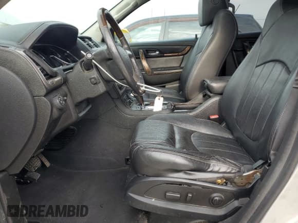 ✅ 2015 GMC Acadia Denali • VIN: 1GKKVTKD5FJ169594 • Лот: 68304945. Опубликован ранее на Copart с пробегом 136 549 миль. Бесплатный доступ к архиву аукционных продаж из США и подробный отчёт об истории автомобиля на DreamBid. Изображение 7.