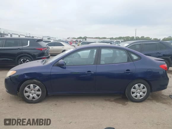 ✅ 2008 Hyundai Elantra GLS • VIN: KMHDU46D68U388164 • Lot: 43518293. Listed on IAAI with 214,799 mi. Free auction sales archive from the USA and detailed vehicle history report at DreamBid. Image 14.