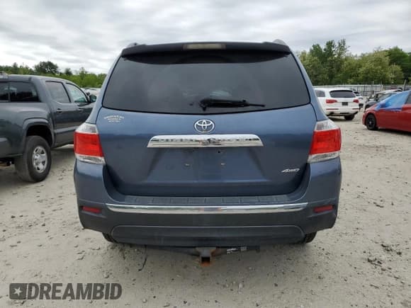 ✅ 2013 Toyota Highlander Limited • VIN: 5TDDK3EH0DS269744 • Lot: 57610445. Listed on Copart with 241,468 mi. Free auction sales archive from the USA and detailed vehicle history report at DreamBid. Image 6.