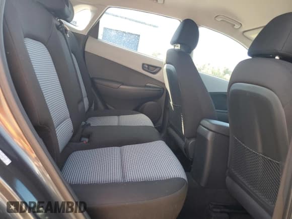 ✅ 2021 Hyundai Kona SE • VIN: KM8K1CAA6MU661637 • Лот: 72017964. Опубликован ранее на Copart с пробегом 35 792 миль. Бесплатный доступ к архиву аукционных продаж из США и подробный отчёт об истории автомобиля на DreamBid. Изображение 11.