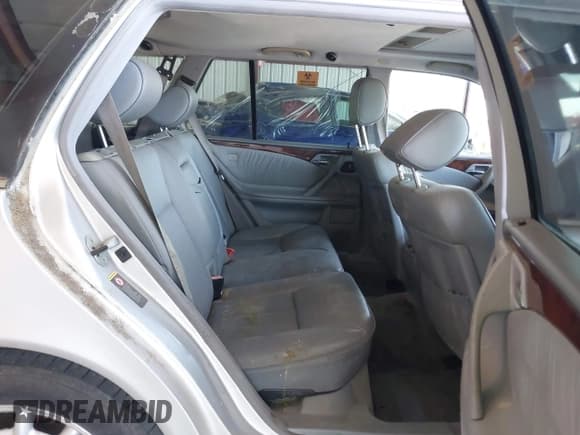 ✅ 2001 Mercedes-Benz E 320 • VIN: WDBJH65JX1B279172 • Lot: 42397998. Listed on IAAI with 211,685 mi. Free auction sales archive from the USA and detailed vehicle history report at DreamBid. Image 8.