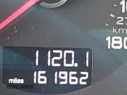 ✅ 2015 Audi Q7 Premium Plus • VIN: WA1LGAFE6FD018404 • Lot: 43781827. Wystawiony na IAAI z przebiegiem 161 962 mil. Bezpłatny archiwum sprzedaży aukcyjnych z USA i szczegółowy raport historii pojazdu na DreamBid. Zdjęcie 15.