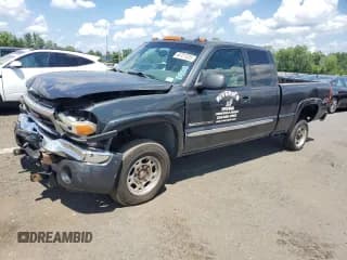 ✅ 2003 GMC Sierra 2500HD SLT • VIN: 1GTHK29U13E109671 • Lot: 64721325. Wystawiony na Copart z przebiegiem 136 353 mil. Bezpłatny archiwum sprzedaży aukcyjnych z USA i szczegółowy raport historii pojazdu na DreamBid. Zdjęcie 1.