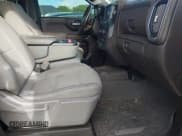 ✅ 2019 Chevrolet Silverado 1500 RST • VIN: 1GCRYEED0KZ191622 • Lot: 42953854. Wystawiony na IAAI z przebiegiem 100 807 mil. Bezpłatny archiwum sprzedaży aukcyjnych z USA i szczegółowy raport historii pojazdu na DreamBid. Zdjęcie 5.