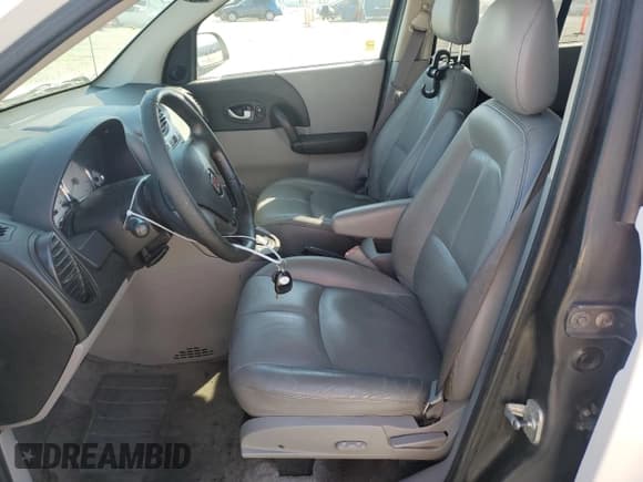 ✅ 2004 Saturn VUE V6 • VIN: 5GZCZ63494S859620 • Lot: 48816615. Wystawiony na Copart z przebiegiem 122 811 mil. Bezpłatny archiwum sprzedaży aukcyjnych z USA i szczegółowy raport historii pojazdu na DreamBid. Zdjęcie 7.