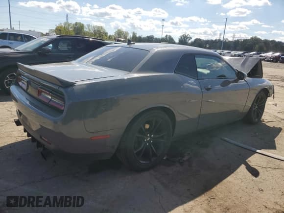 ✅ 2018 Dodge Challenger SXT Plus • VIN: 2C3CDZAG9JH138705 • Lot: 81817435. Listed on Copart with 147,154 mi. Free auction sales archive from the USA and detailed vehicle history report at DreamBid. Image 3.
