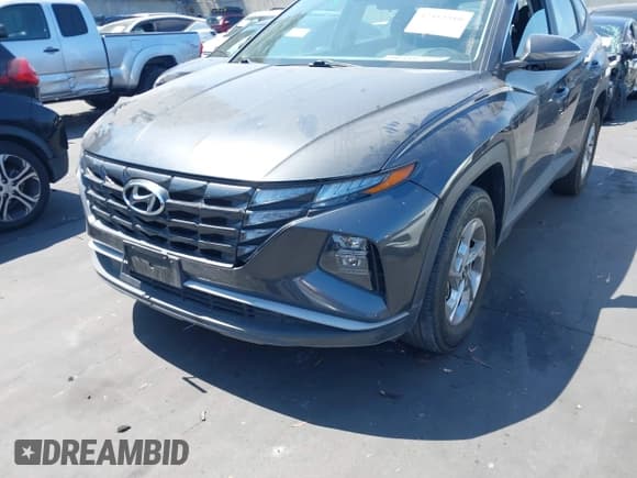✅ 2022 Hyundai Tucson SE • VIN: 5NMJACAEXNH146958 • Lot: 42484910. Wystawiony na IAAI z przebiegiem 48 103 mil. Bezpłatny archiwum sprzedaży aukcyjnych z USA i szczegółowy raport historii pojazdu na DreamBid. Zdjęcie 12.