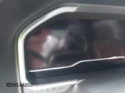 ✅ 2023 GMC Sierra 1500 Denali Ultimate • VIN: 1GTUUHEL6PZ295182 • Лот: 42497298. Опубликован ранее на IAAI с пробегом 18 401 миль. Бесплатный доступ к архиву аукционных продаж из США и подробный отчёт об истории автомобиля на DreamBid. Изображение 16.