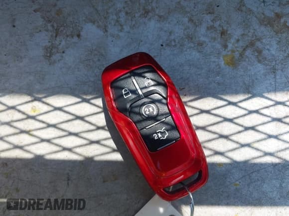 ✅ 2016 Ford Mustang EcoBoost Premium • VIN: 1FATP8UH3G5299901 • Lot: 42676095. Wystawiony na IAAI z przebiegiem 94 872 mil. Bezpłatny archiwum sprzedaży aukcyjnych z USA i szczegółowy raport historii pojazdu na DreamBid. Zdjęcie 11.