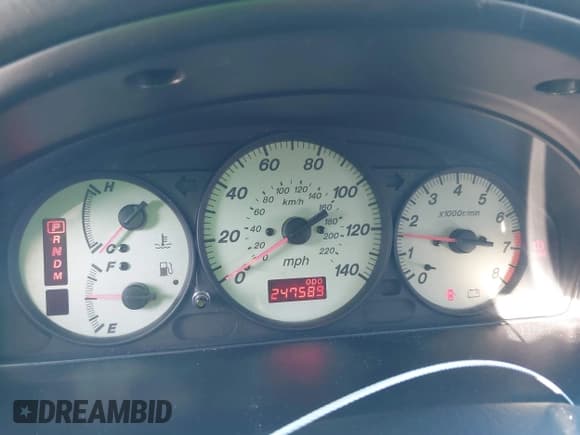 ✅ 2003 Mazda Protege • VIN: JM1BJ246831151148 • Лот: 41472821. Опубликован ранее на IAAI с пробегом 247 589 миль. Бесплатный доступ к архиву аукционных продаж из США и подробный отчёт об истории автомобиля на DreamBid. Изображение 7.