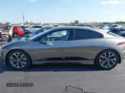 ✅ 2020 Jaguar I-Pace HSE • VIN: SADHD2S13L1F84022 • Lot: 42212391. Wystawiony na IAAI z przebiegiem 18 018 mil. Bezpłatny archiwum sprzedaży aukcyjnych z USA i szczegółowy raport historii pojazdu na DreamBid. Zdjęcie 14.