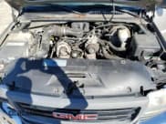 ✅ 2006 GMC Sierra 1500 Work Truck • VIN: 3GTEC14X86G163252 • Лот: 82444665. Опубликован ранее на Copart с пробегом 217 355 миль. Бесплатный доступ к архиву аукционных продаж из США и подробный отчёт об истории автомобиля на DreamBid. Изображение 11.