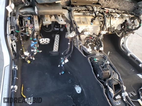 ✅ 2020 Lexus IS 350 F Sport • VIN: JTHGZ1B22L5036769 • Lot: 84031604. Listed on Copart with Not provided. Free auction sales archive from the USA and detailed vehicle history report at DreamBid. Image 8.