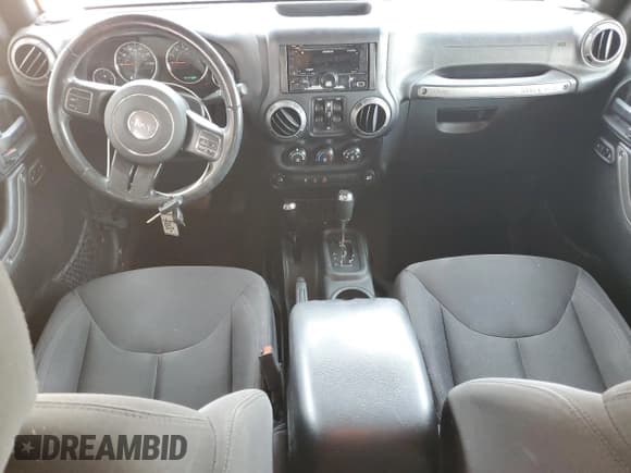 ✅ 2018 Jeep Wrangler Unlimited Sport S • VIN: 1C4HJWDG9JL904729 • Lot: 68787385. Listed on Copart with 77,772 mi. Free auction sales archive from the USA and detailed vehicle history report at DreamBid. Image 8.