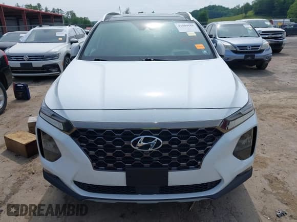 ✅ 2020 Hyundai Santa Fe Limited • VIN: 5NMS5CAA6LH297749 • Лот: 42409185. Опубликован ранее на IAAI с пробегом 30 256 миль. Бесплатный доступ к архиву аукционных продаж из США и подробный отчёт об истории автомобиля на DreamBid. Изображение 12.