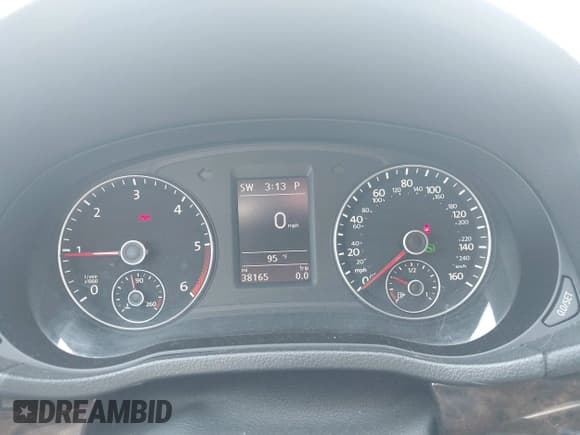 ✅ 2015 Volkswagen Passat SEL Premium • VIN: 1VWCV7A37FC045117 • Lot: 42825866. Listed on IAAI with 38,165 mi. Free auction sales archive from the USA and detailed vehicle history report at DreamBid. Image 7.