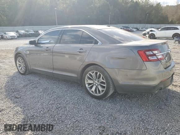 ✅ 2013 Ford Taurus Limited • VIN: 1FAHP2F89DG117439 • Lot: 92447845. Wystawiony na Copart z przebiegiem 177 326 mil. Bezpłatny archiwum sprzedaży aukcyjnych z USA i szczegółowy raport historii pojazdu na DreamBid. Zdjęcie 2.