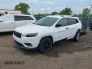 ✅ 2019 Jeep Cherokee Latitude Plus • VIN: 1C4PJLLX8KD160404 • Lot: 42281376. Listed on IAAI with 20,566 mi. Free auction sales archive from the USA and detailed vehicle history report at DreamBid. Image 18.