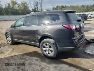 ✅ 2017 Chevrolet Traverse LT • VIN: 1GNKRHKD7HJ329255 • Lot: 81942105. Wystawiony na Copart z przebiegiem 104 645 mil. Bezpłatny archiwum sprzedaży aukcyjnych z USA i szczegółowy raport historii pojazdu na DreamBid. Zdjęcie 2.