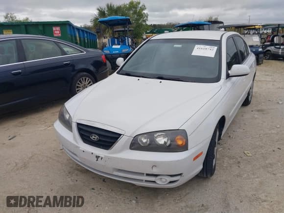 ✅ 2005 Hyundai Elantra GLS • VIN: KMHDN46D55U959846 • Lot: 41618742. Wystawiony na IAAI z przebiegiem 63 513 mil. Bezpłatny archiwum sprzedaży aukcyjnych z USA i szczegółowy raport historii pojazdu na DreamBid. Zdjęcie 17.